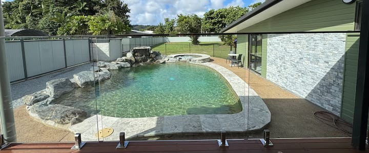 Jabiru Stay Daintree Village